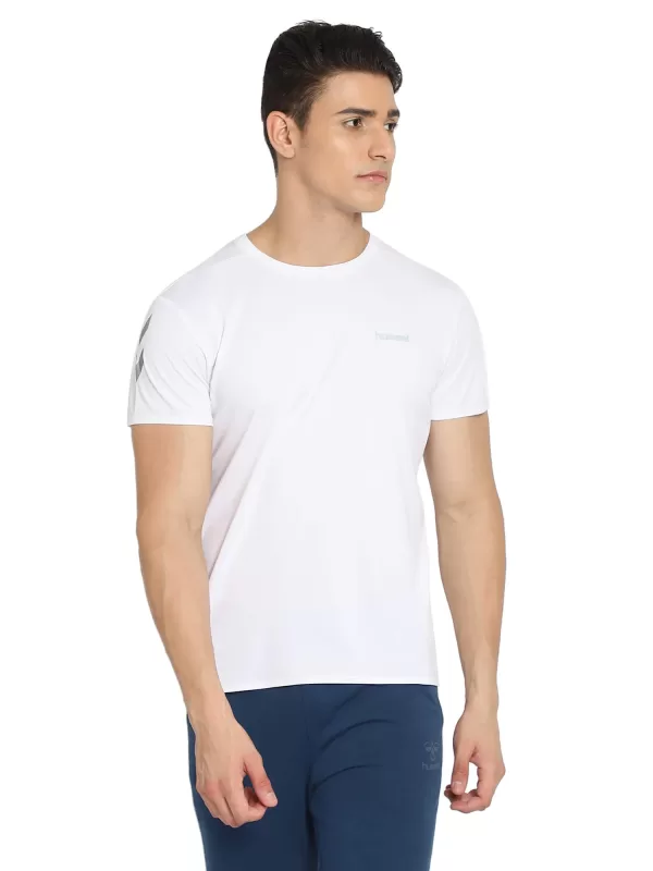 Hummel Drake Men Polyester White T-Shirt for corporate gifting in bangalore with affordable price and best quality.