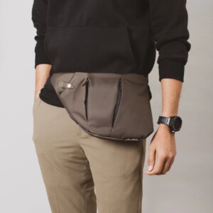 Oblique Columbus cross body sling bag