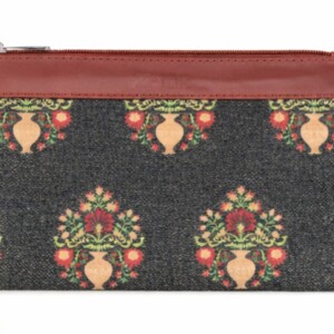 Zouk 15+ prints luxury Cosmetic Pouch