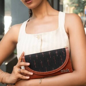 10+ Stunning Prints Kyra Flap Wallet