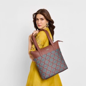 Zouk 10+ stunning everyday tote bag