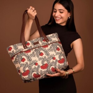 Zouk 15+ stunning premium tote bags