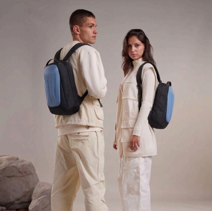 Vantora Tech smart & bold 15L Backpack